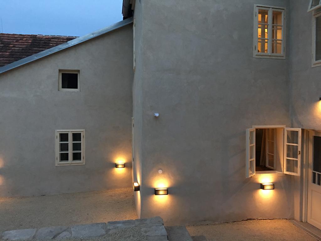 U Dr. Fausta Apartment Slavonice Exterior photo